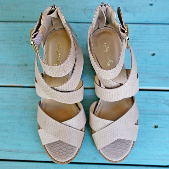 Qupid Heeled Sandals Tan Brown Strappy Snake Print - Picture 6 of 8